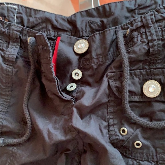 Shorts - Picture 3 of 8